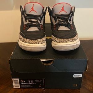Air Jordan 3 Retro ‘Cement’ 2011